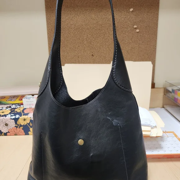 Coach Black Leather Women's Bag - Picture 2 of 6